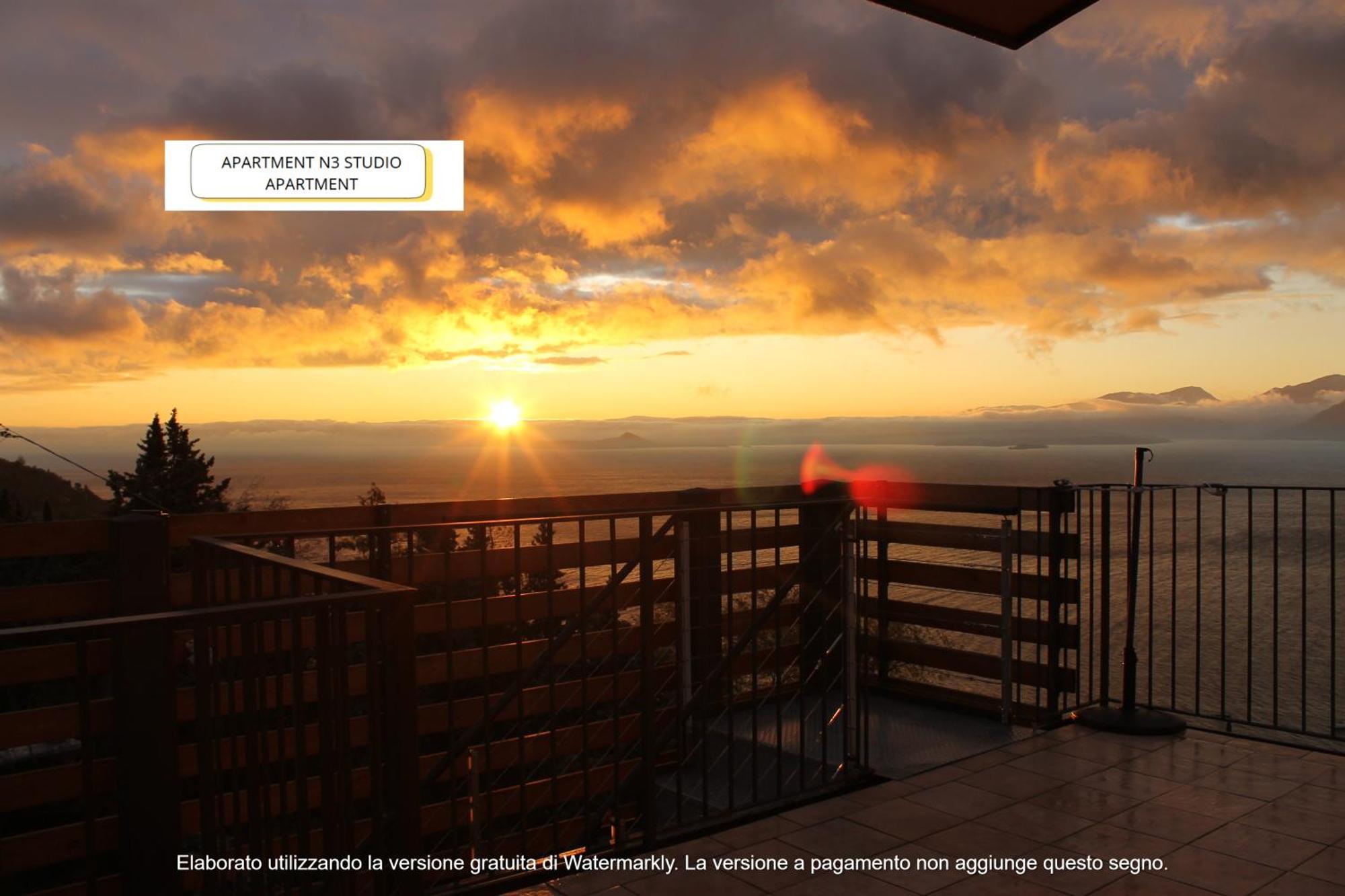 Apartamento The View Torri Del Benaco Exterior foto