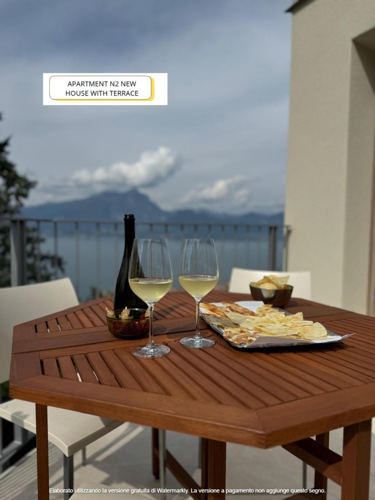 Apartamento The View Torri Del Benaco Exterior foto